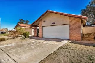 Photo #3: 6667426 Listing