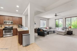 Photo #5: 6667486 Listing