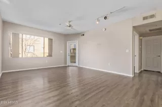Photo #4: 6667512 Listing