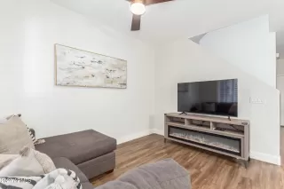 Photo #3: 6667626 Listing