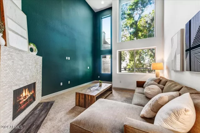 MLS: 6667683 Condo For Sale