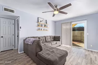 Photo #5: 6667931 Listing 