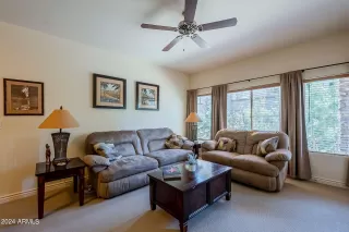 Photo #4: 6667934 Listing 