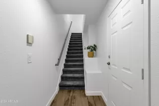 Photo #3: 6668017 Listing