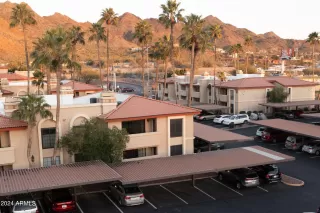 Photo #5: 6668175 Listing