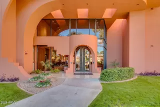 Photo #1: 6668322 Listing 