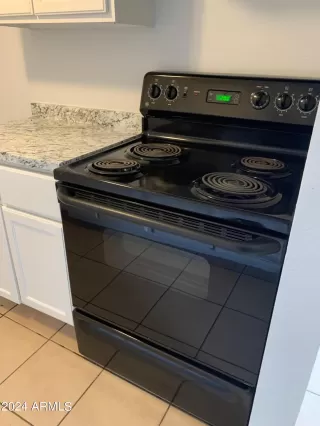 Photo #4: 6668340 Listing