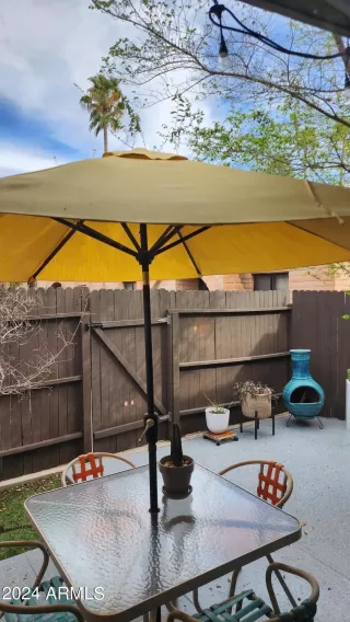 Photo #5: 6668529 Listing