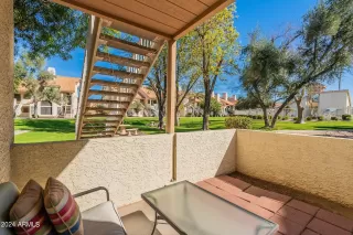 Photo #5: 6668612 Listing