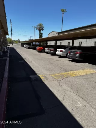 Photo #4: 6668731 Listing