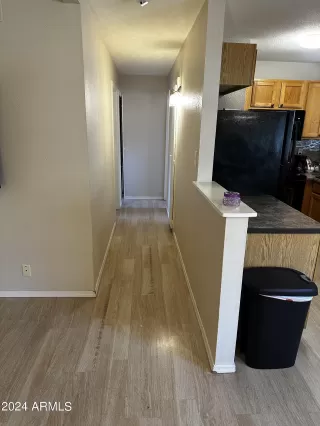 Photo #5: 6668731 Listing