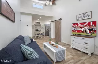 Photo #1: 6668885 Listing 