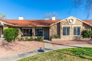 Photo #3: 6668907 Listing