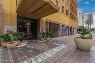 Photo #2: 6668973 Listing