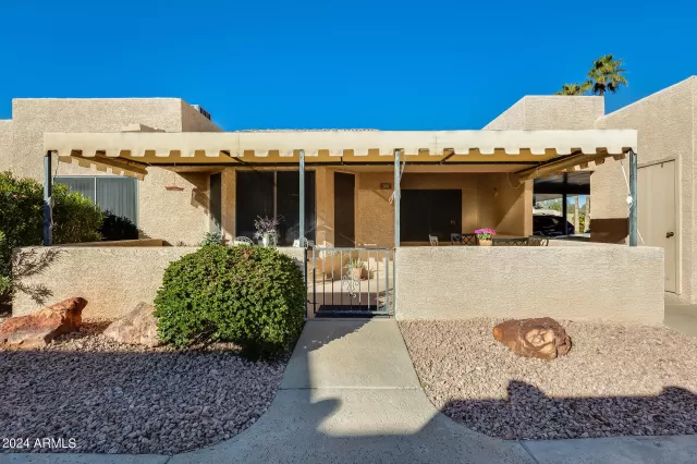 MLS: 6669069 Condo For Sale