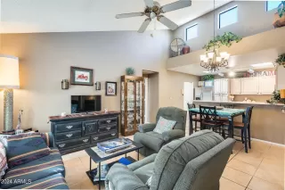 Photo #1: 6669069 Listing 