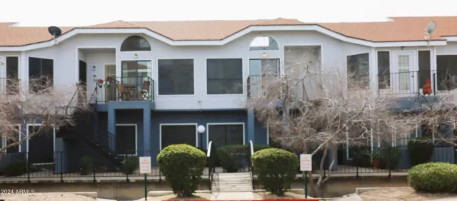 MLS: 6669078 Condo For Sale