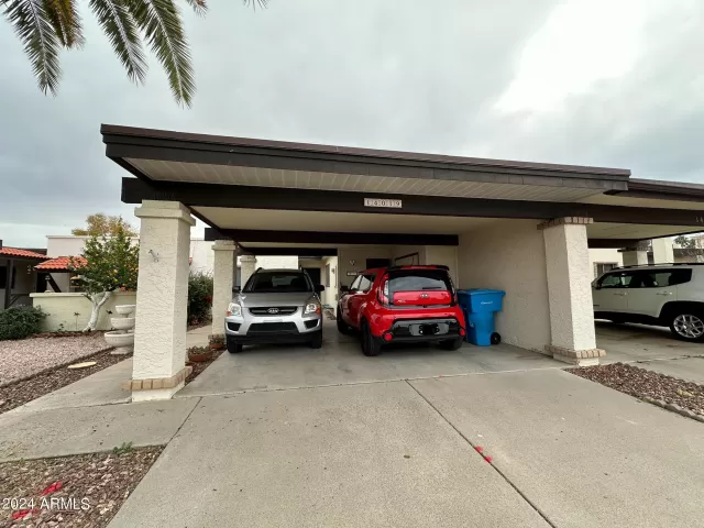 MLS: 6669114 Condo For Sale