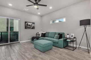 Photo #5: 6669126 Listing 