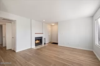 Photo #4: 6669133 Listing 