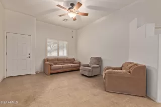 Photo #2: 6669329 Listing