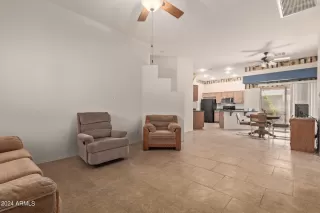 Photo #4: 6669329 Listing