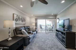 Photo #4: 6669458 Listing 