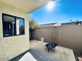 Photo #6: 6669472 Listing