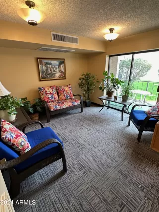 Photo #4: 6669594 Listing 