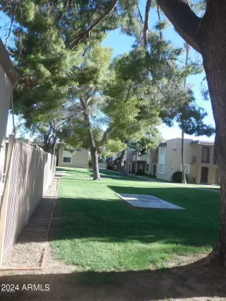 Photo #3: 6669615 Listing