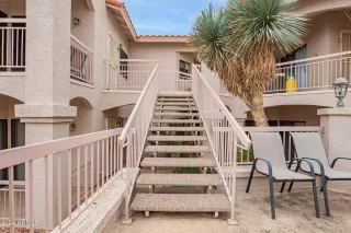 Photo #2: 6669781 Listing