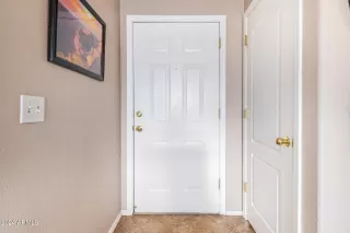 Photo #4: 6669781 Listing