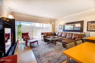 Photo #1: 6669813 Listing