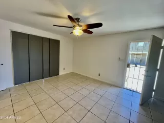 Photo #5: 6669822 Listing