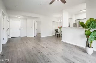 Photo #6: 6669936 Listing