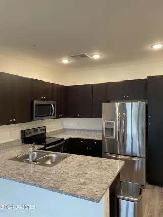 Photo #2: 6669938 Listing