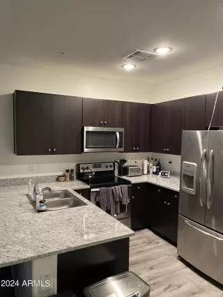 Photo #5: 6669938 Listing