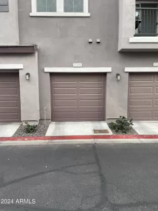 Photo #6: 6669938 Listing