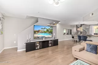 Photo #2: 6670143 Listing