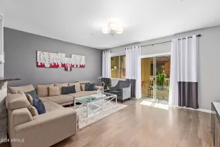 Photo #4: 6670143 Listing