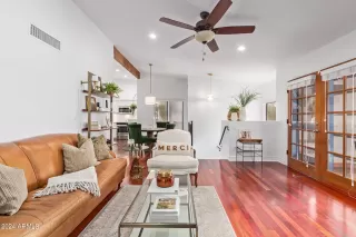 Photo #3: 6670415 Listing 