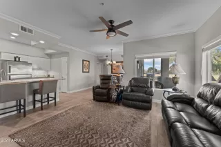 Photo #6: 6670552 Listing