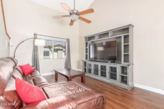 Photo #2: 6670568 Listing