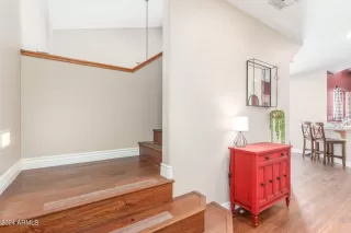 Photo #4: 6670568 Listing