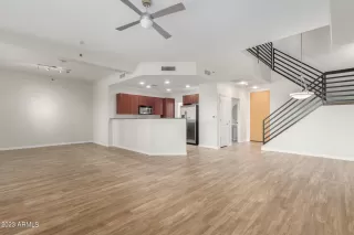 Photo #5: 6670850 Listing 