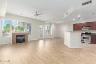 Photo #6: 6670850 Listing 