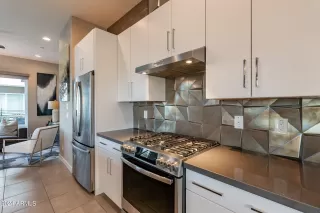 Photo #4: 6671006 Listing 