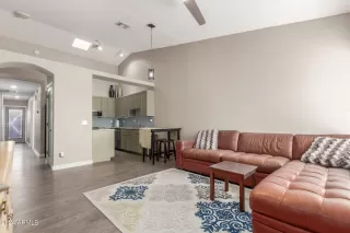 Photo #3: 6671070 Listing 