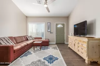 Photo #5: 6671070 Listing 