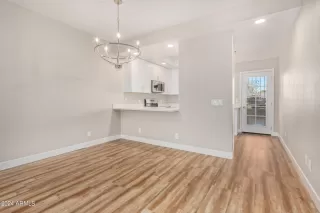 Photo #2: 6671145 Listing 